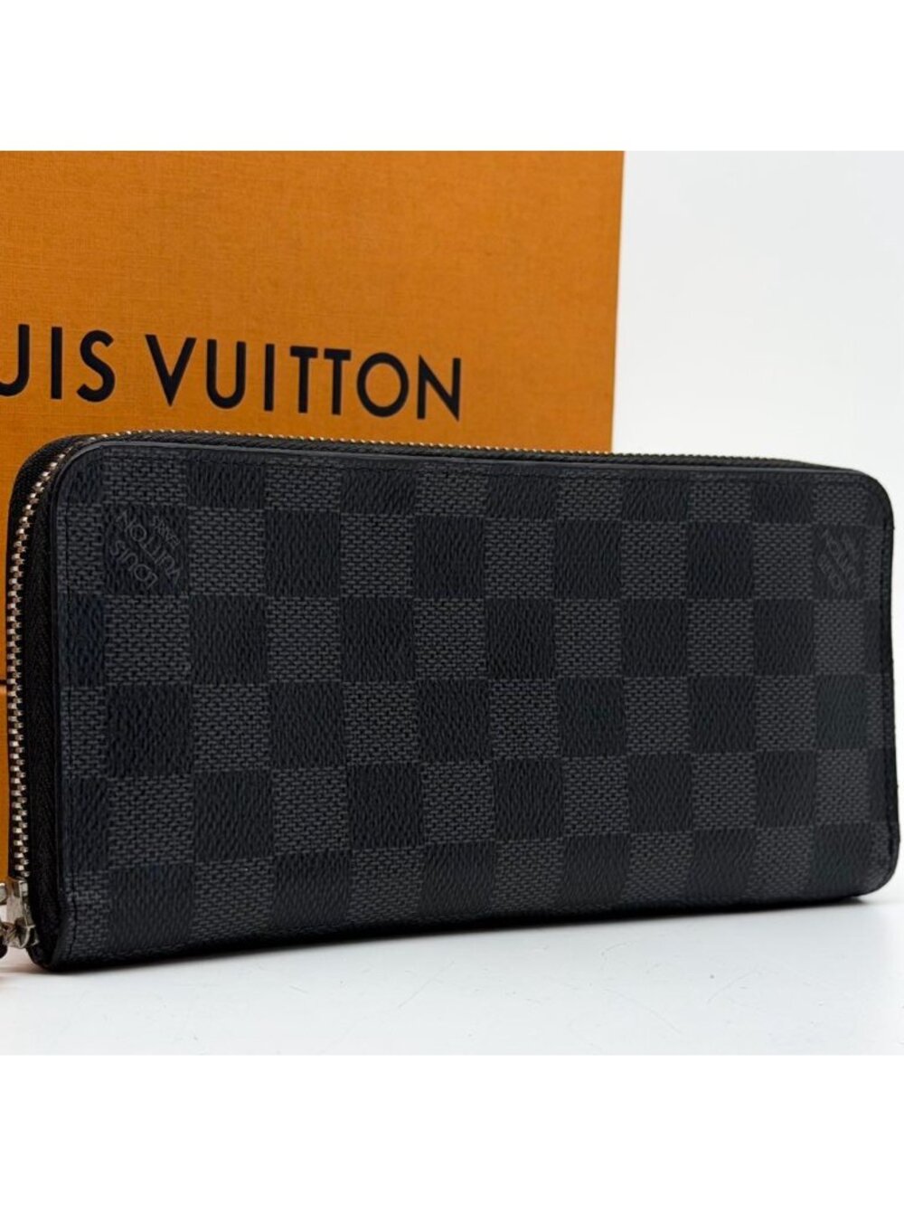 Louis Vuitton IC Zippy Wallet Vertical Damier
